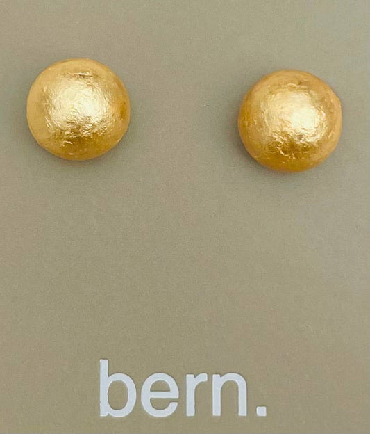 PEARL - Mache' Pearl (gold) earrings/studs