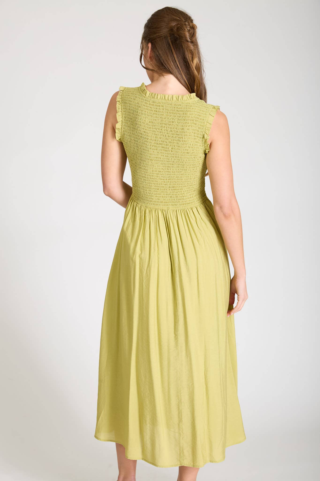 Blu Pepper SWEETHEART SMOCKED MOCK BUTTON MIDI DRESS