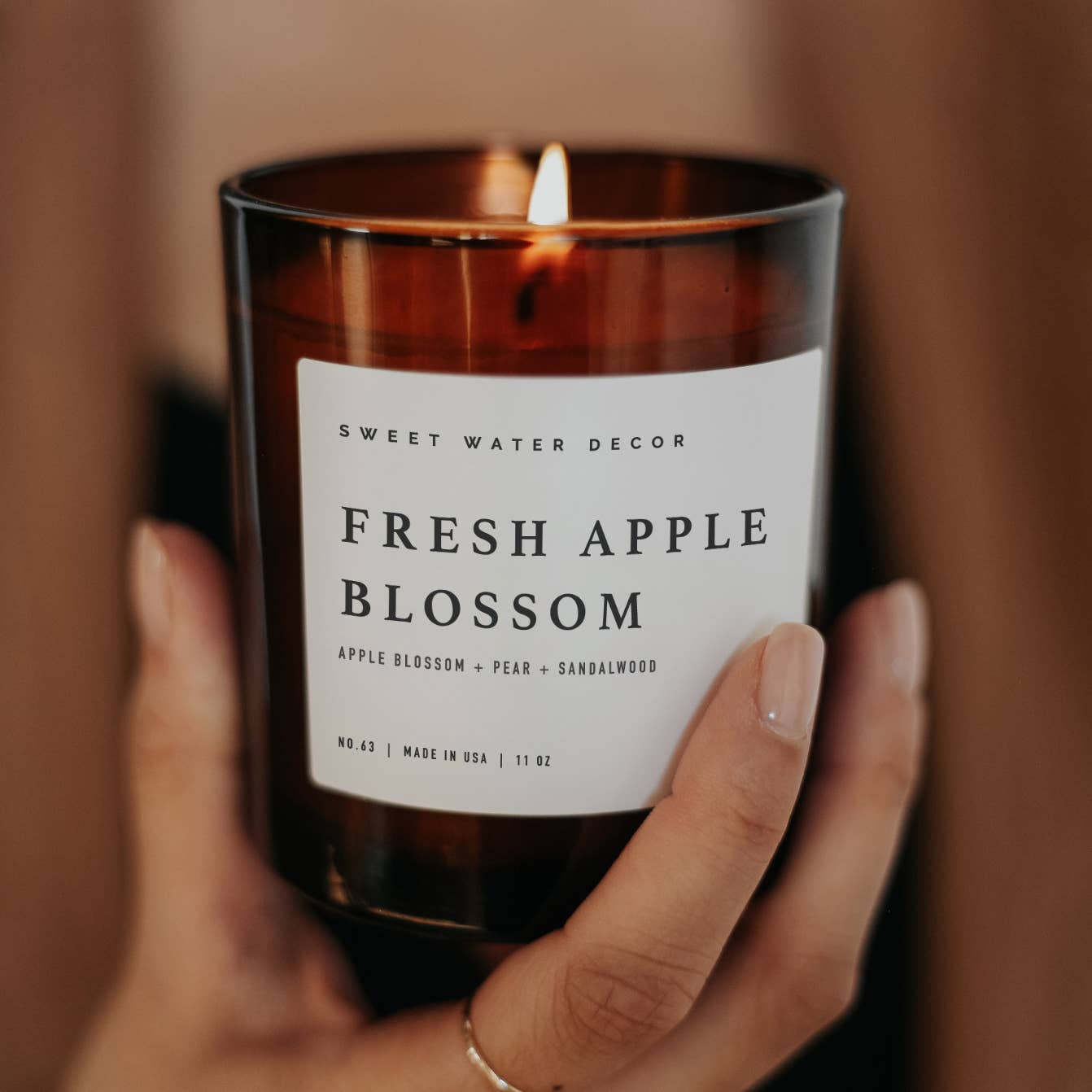 Fresh Apple Blossom 11 oz Soy Candle - Home Decor & Gifts