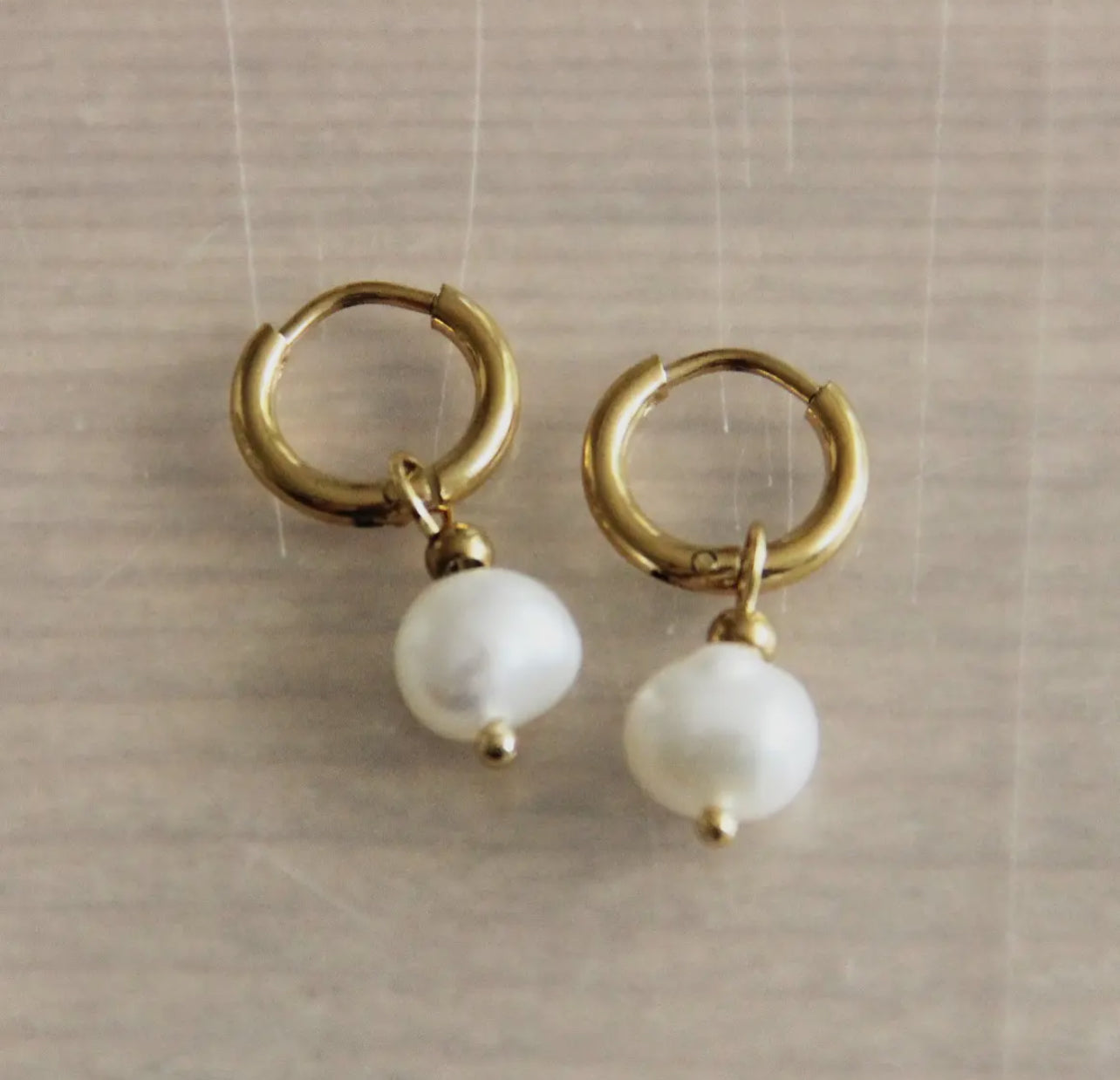 Steel Creoles with Freshwater Pearl Drop | Gold