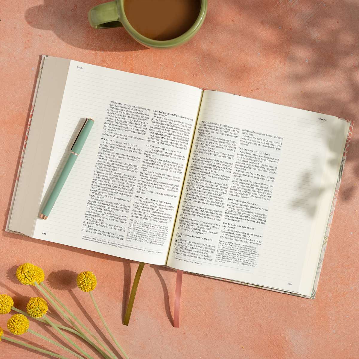 CSB Notetaking Bible, Expanded Reference, Floral Cloth