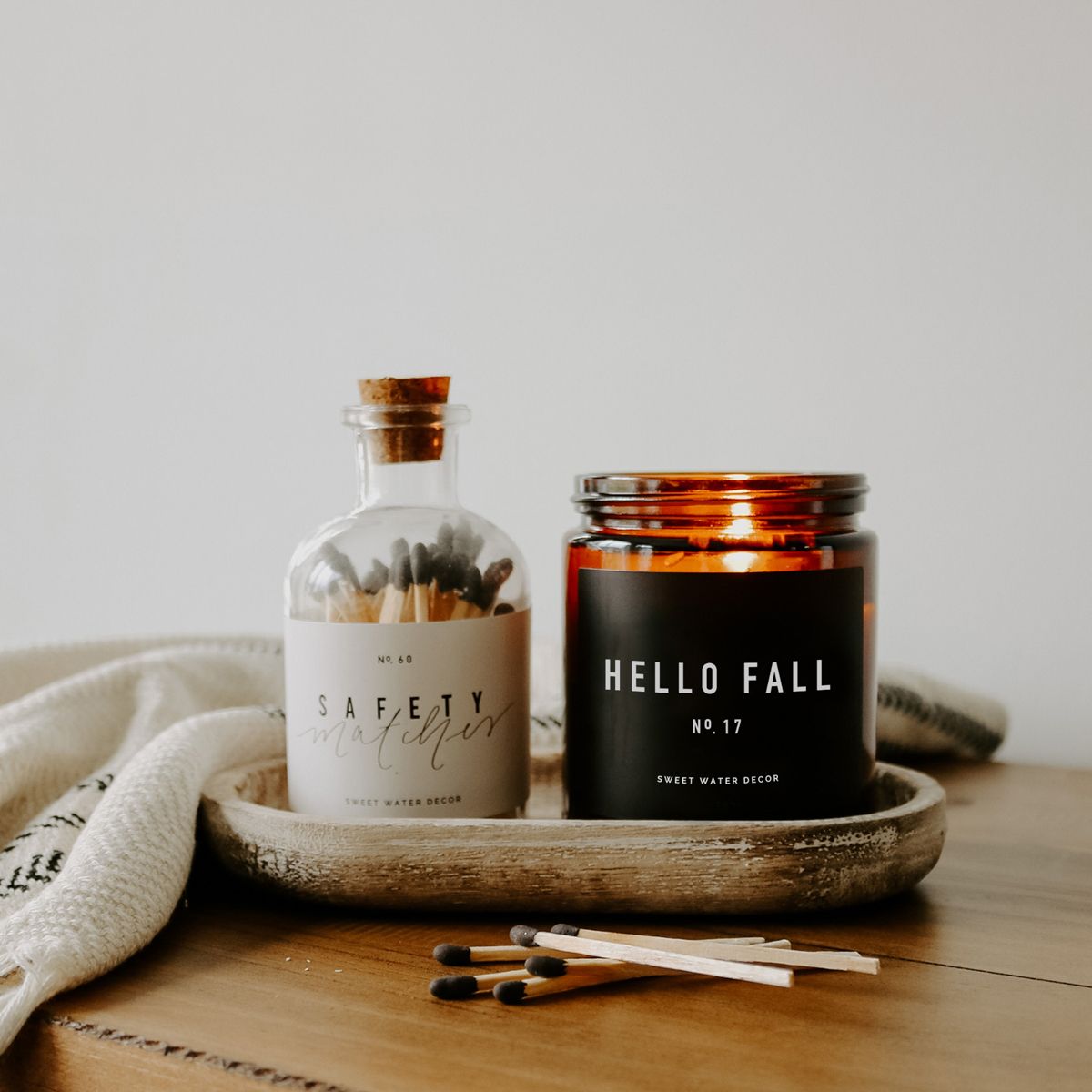 Hello Fall 9 oz Soy Candle